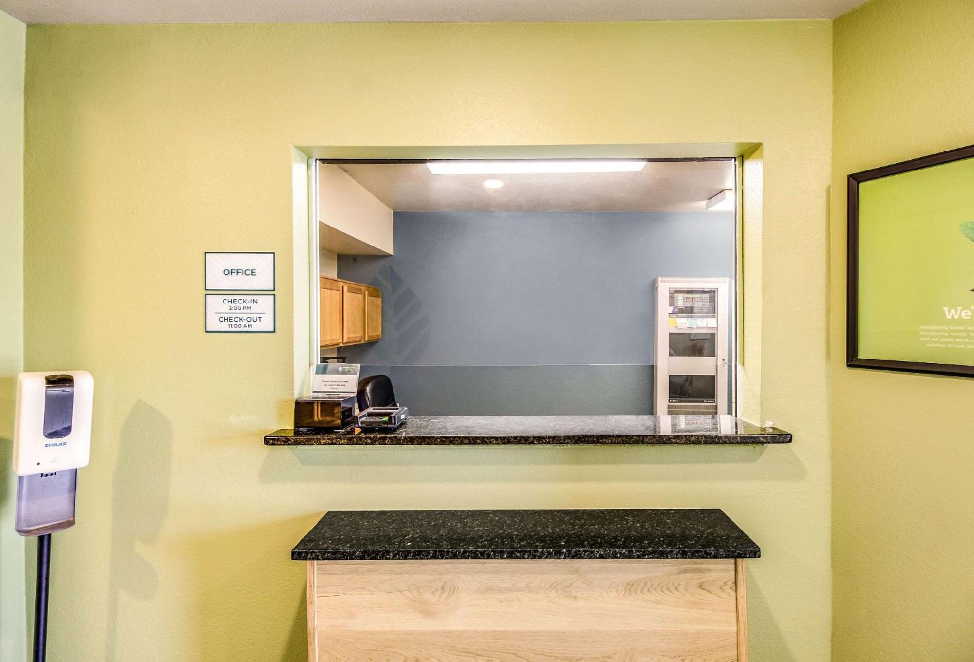 Woodspring Suites Houston Baytown Εξωτερικό φωτογραφία